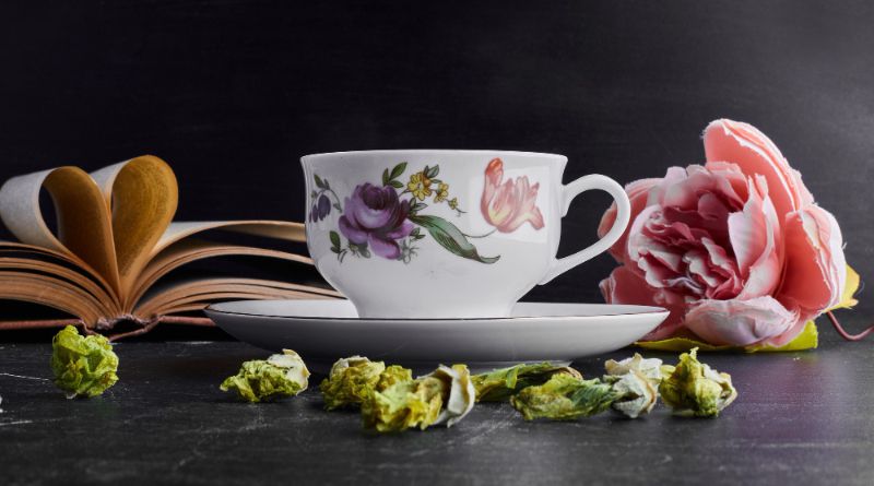 7 Things You Never Thought to Do With Your Vintage Teacups