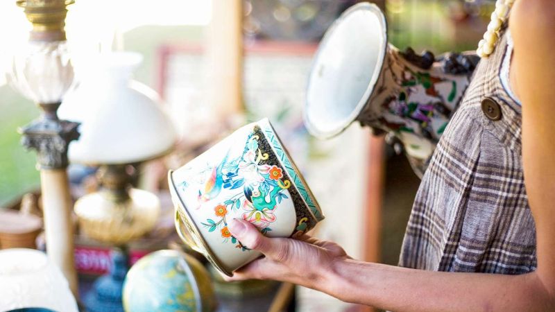 8 Home Décor Items To Always Buy at Thrift Stores